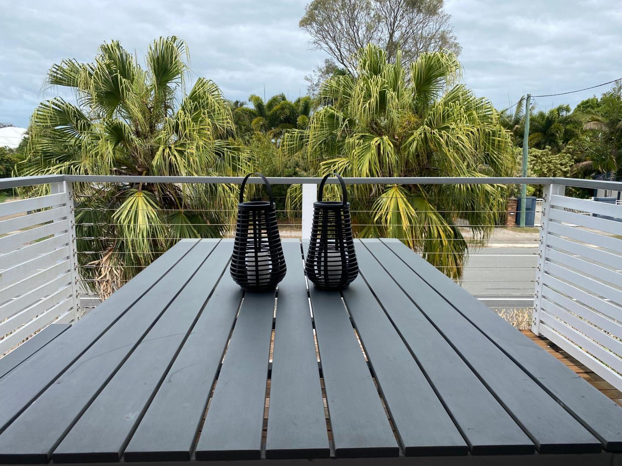 Beachmere Palms Motel 外观 照片